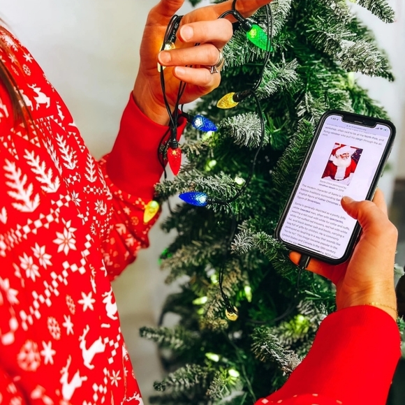 Christmas Light IPhone Charger - Picture 4 of 6